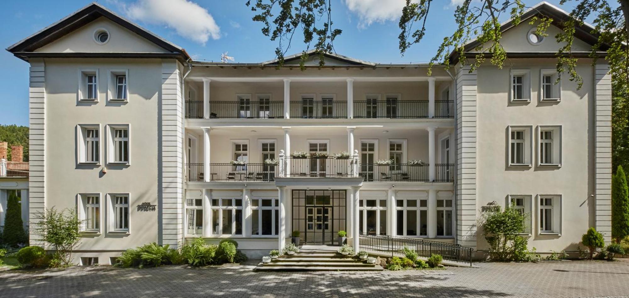 Impresja Art Resort Duszniki Zdroj Ngoại thất bức ảnh