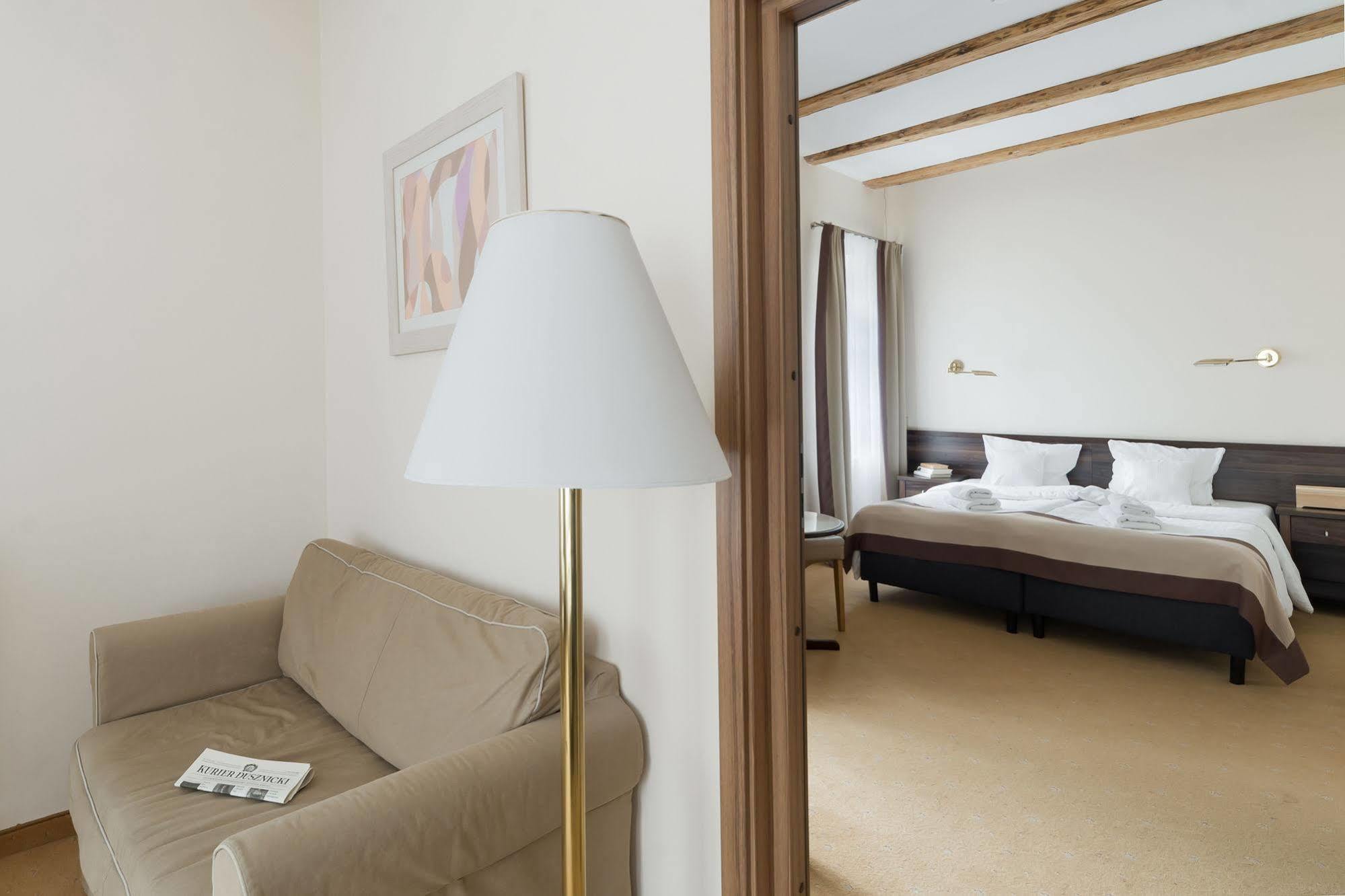 Impresja Art Resort Duszniki Zdroj Ngoại thất bức ảnh